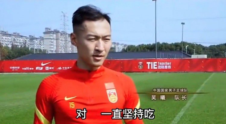 年轻老师6大胸女教师